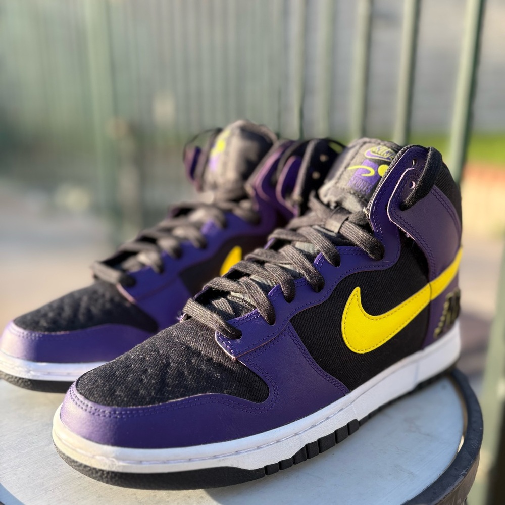 NIKE DUNK HIGH PREMIUM EMB LAKERS SNEAKERS'